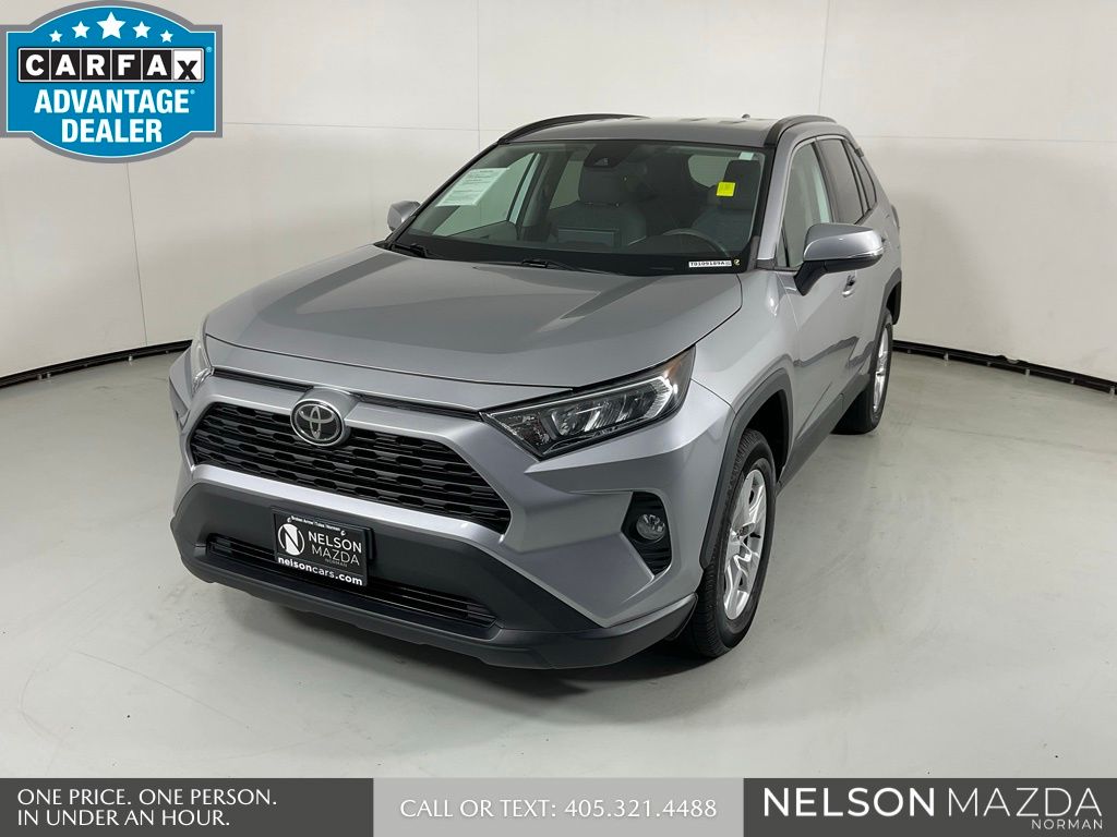 2020 Toyota RAV4 XLE