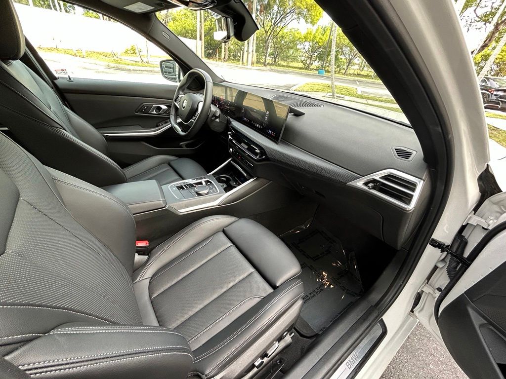 Used 2025 White BMW 330i image 30