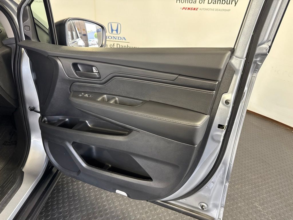 Thumbnail: 2025 Honda Odyssey - 5