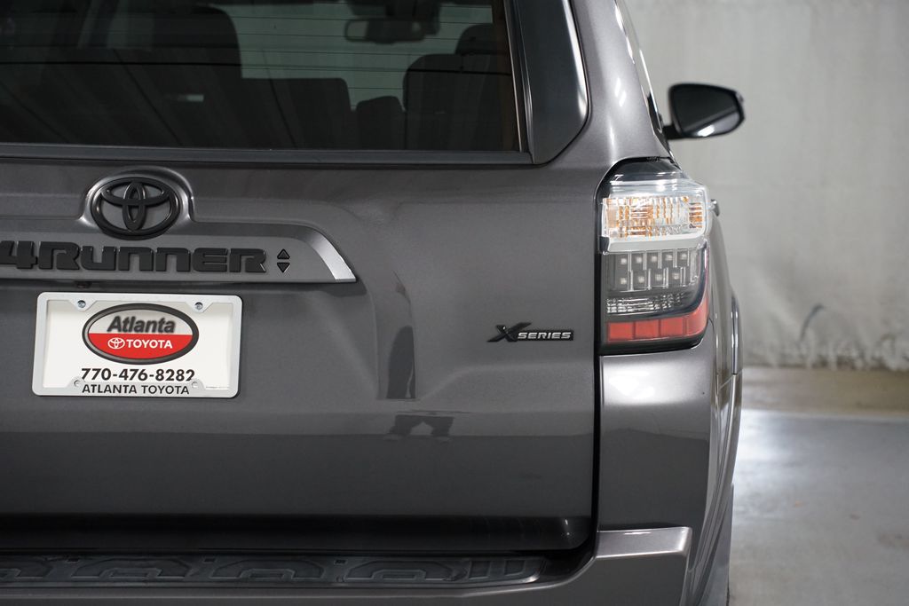 Thumbnail: 2022 Toyota 4Runner - 10