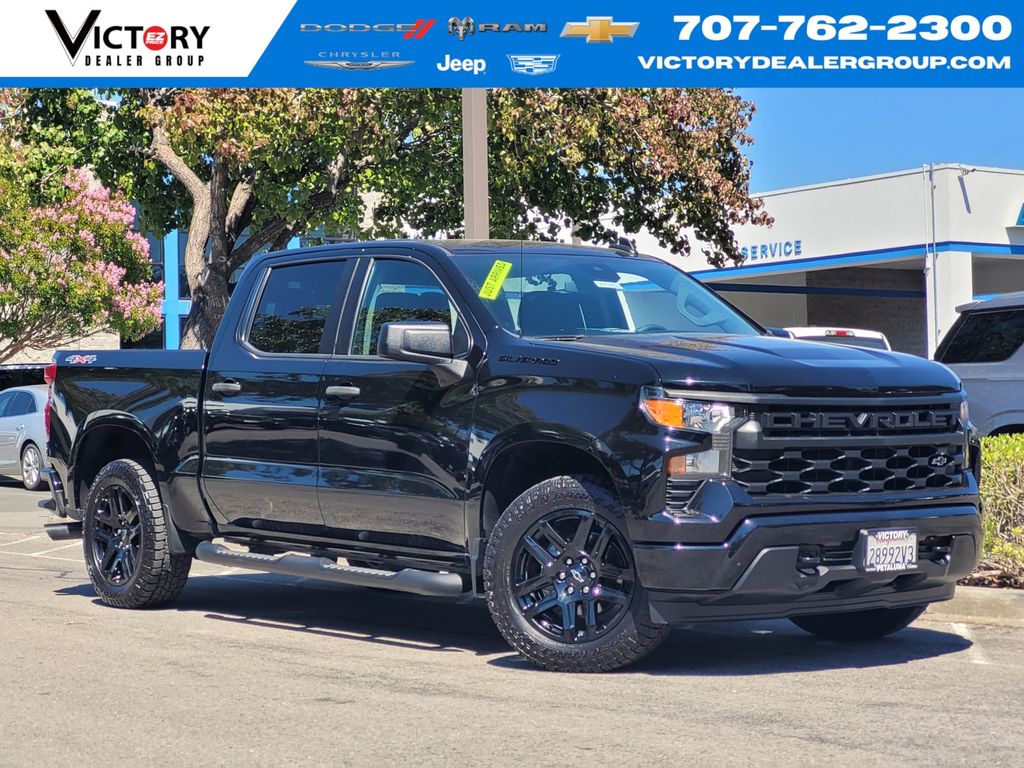  2023 Chevrolet Silverado 1500 Custom Crew Cab 4WD   