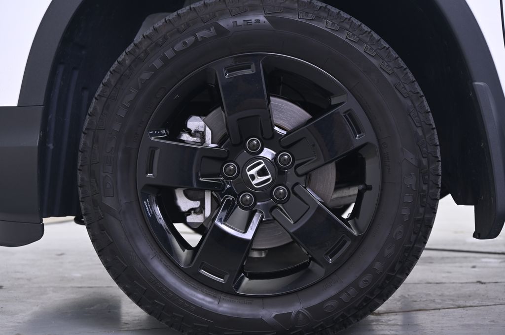 Thumbnail: 2024 Honda Ridgeline - 13