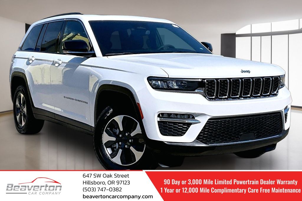 Bright White Clearcoat 2024 Jeep Grand Cherokee 4xe SUV / Crossover Four-Wheel Drive 8-Speed Automatic