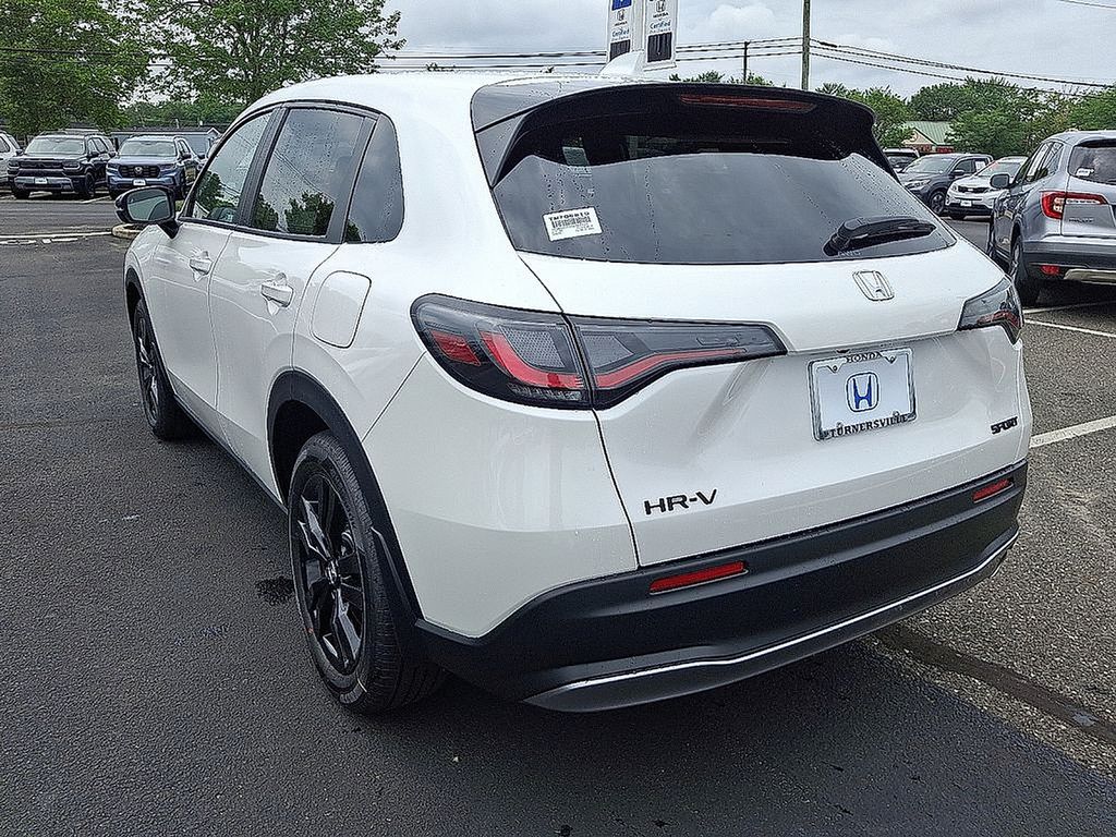 Thumbnail: 2026 Honda HR-V - 3