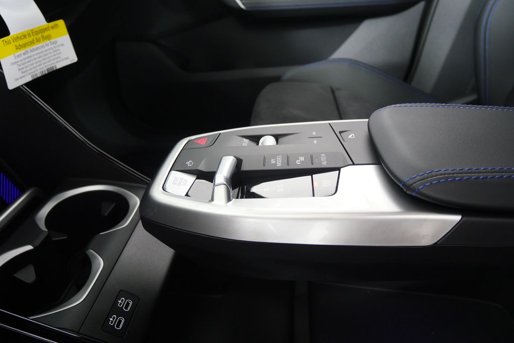 Thumbnail: 2025 BMW X1 - 22