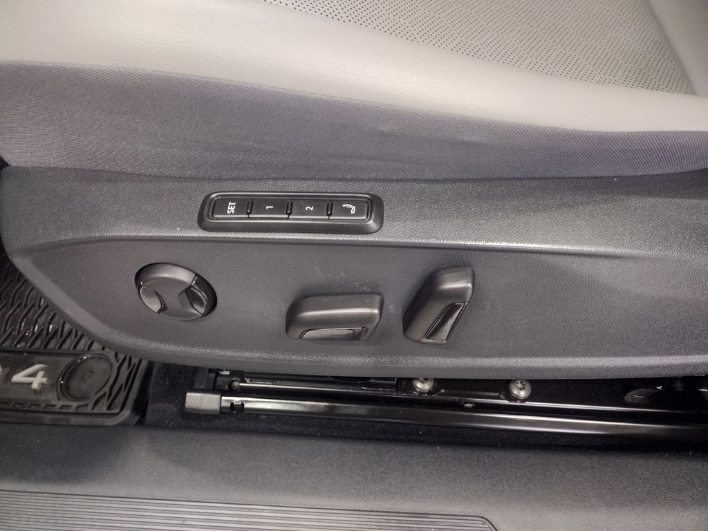 2022 Volkswagen ID.4 Pro S