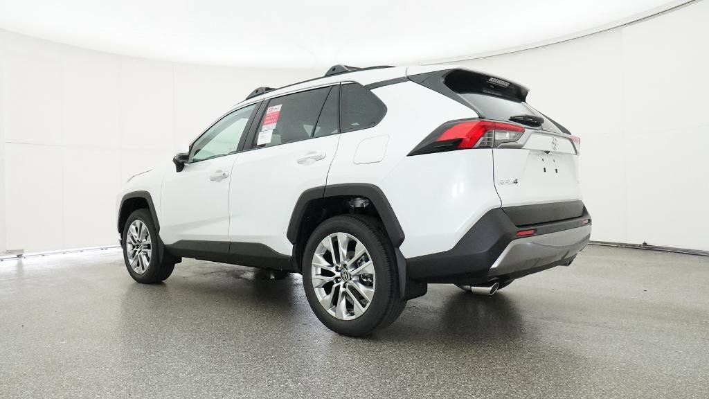 Thumbnail: 2025 Toyota RAV4 - 25
