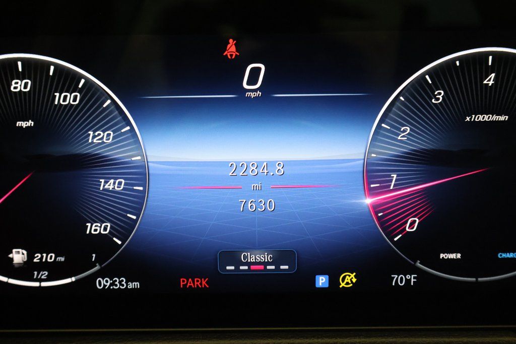 Thumbnail: 2025 Mercedes-Benz GLB - 17