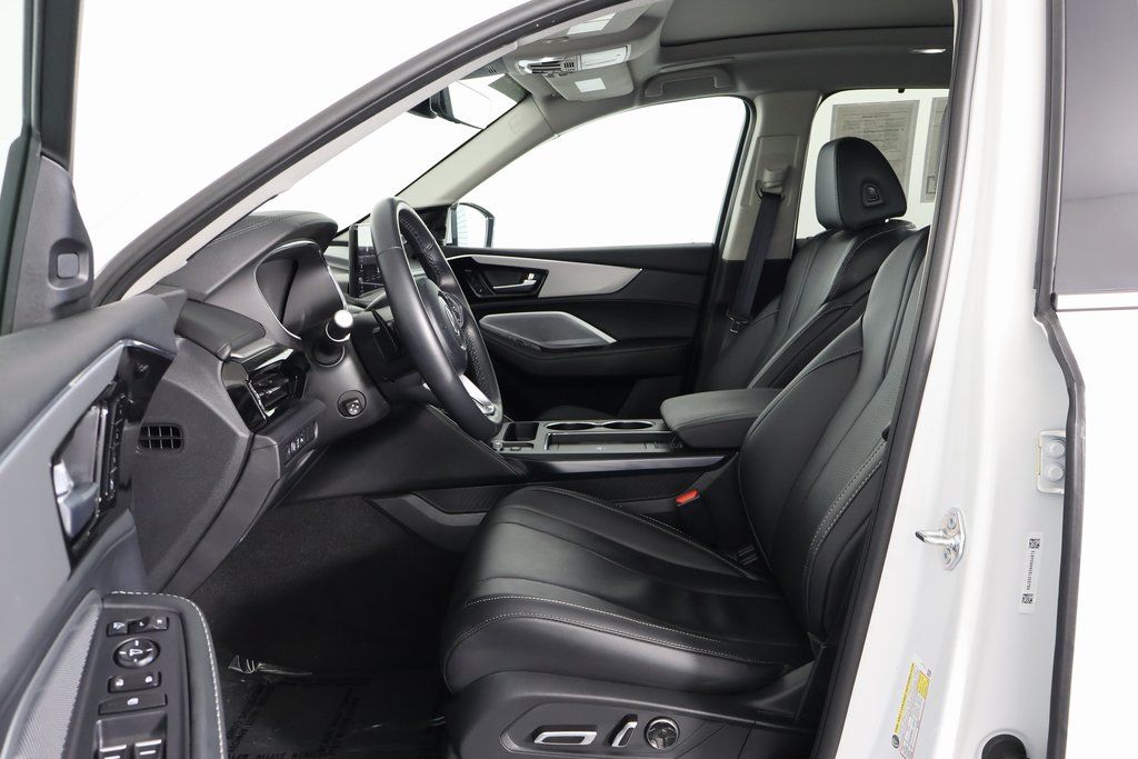 Thumbnail: 2025 Acura MDX - 10