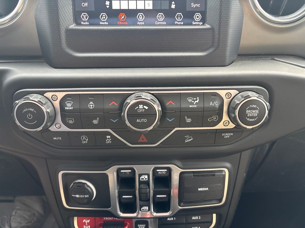 Used 2018 Jeep Wrangler SUV