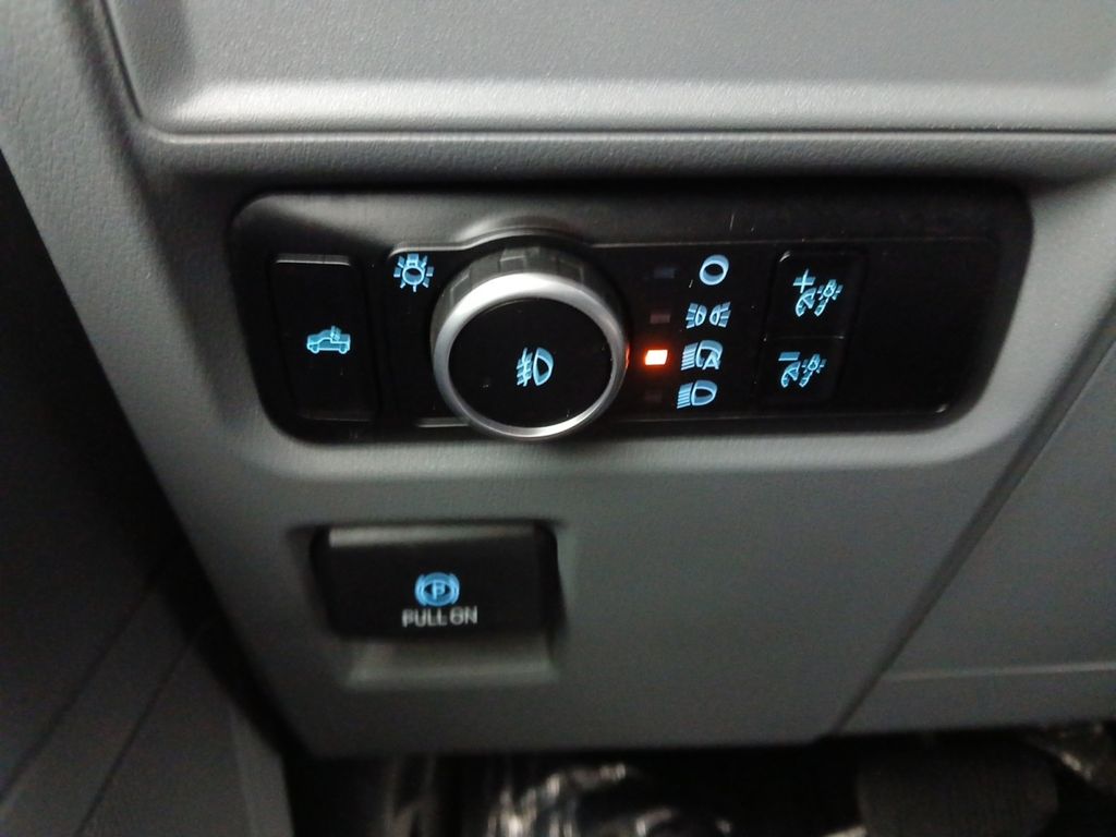 Used Car 2023 Ford F-150  Xlt For Sale Under $35,000 In Austin, Texas