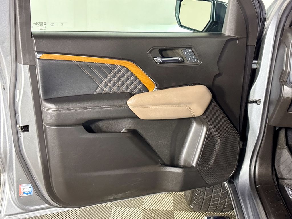 2023 GMC Canyon Denali