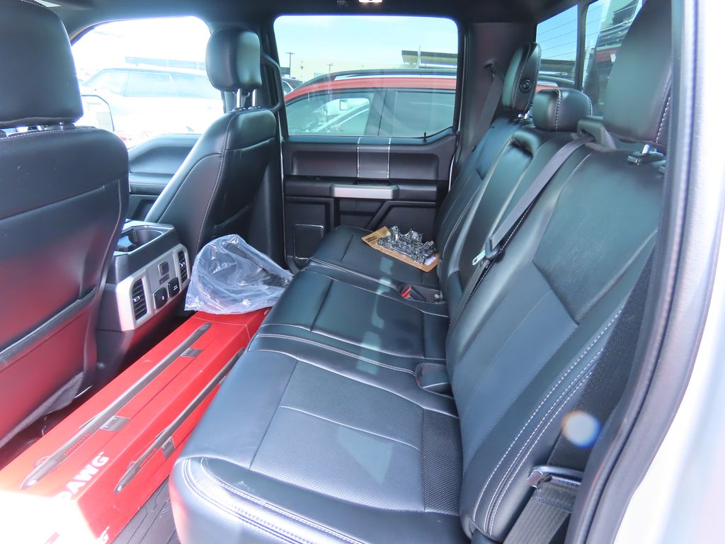 2019 Ford F-150 Lariat 11