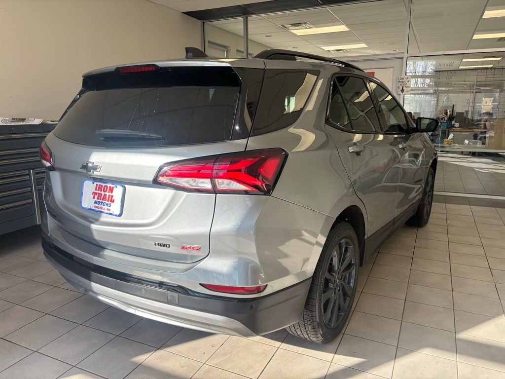 Used 2024 Chevrolet Equinox SUV