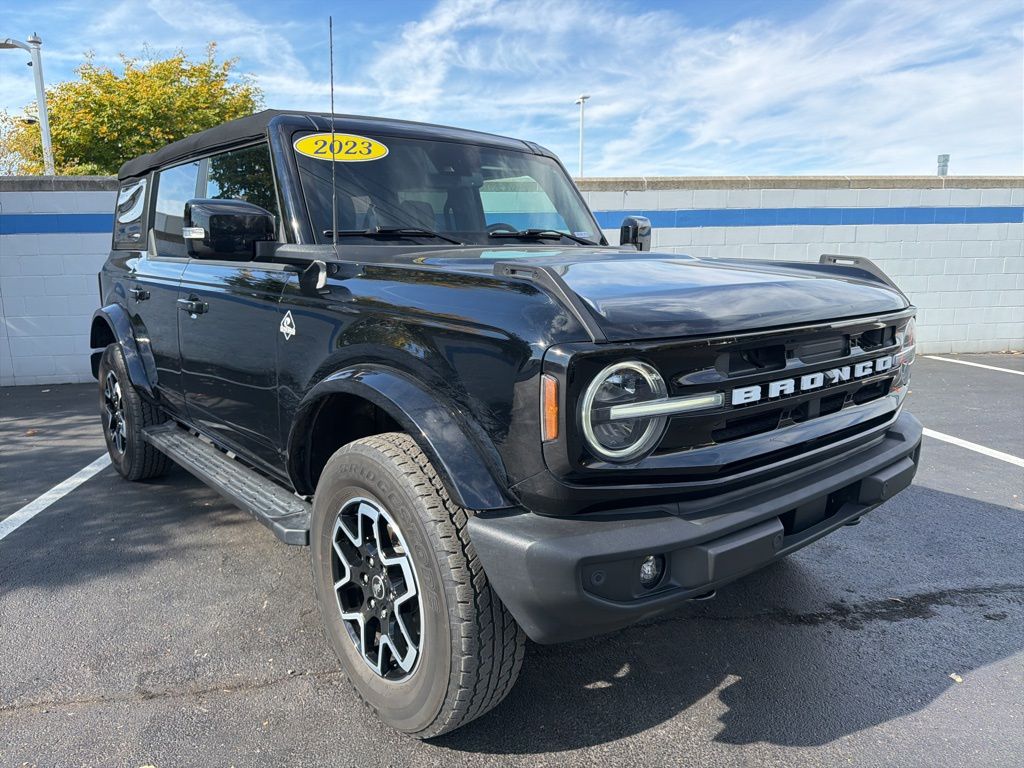 Thumbnail: 2023 Ford Bronco - 7