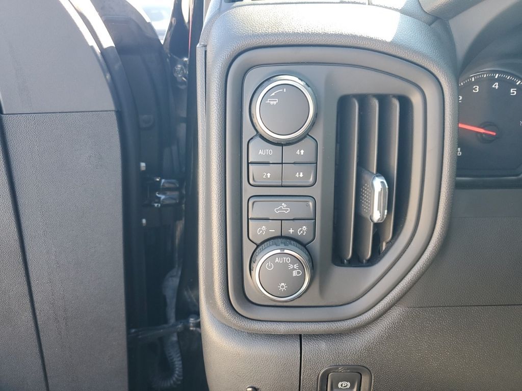 Used Car 2023 Chevrolet Silverado 1500  Custom Trail Boss For Sale Under $50,000 In Austin, Texas