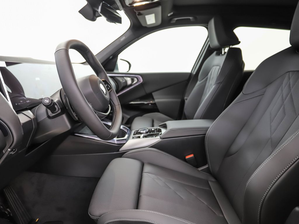 Thumbnail: 2026 BMW X3 - 11