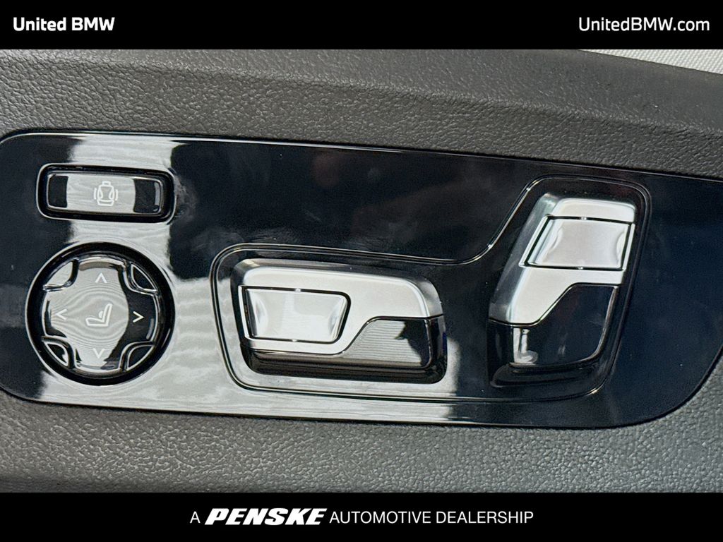 Thumbnail: 2026 BMW X7 - 4