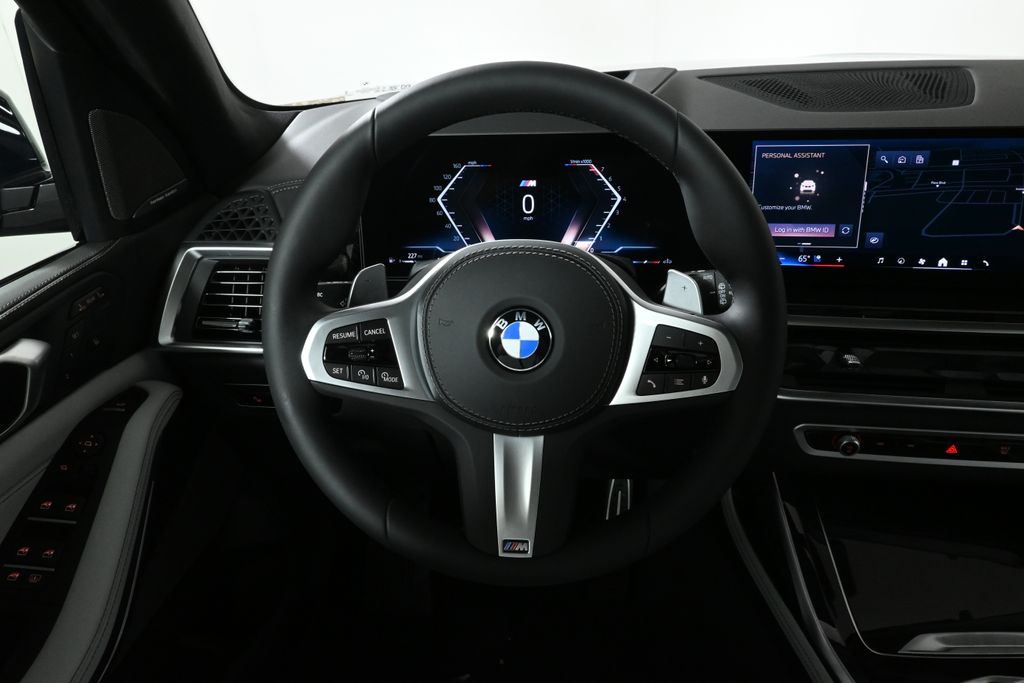 Thumbnail: 2027 BMW X7 - 18