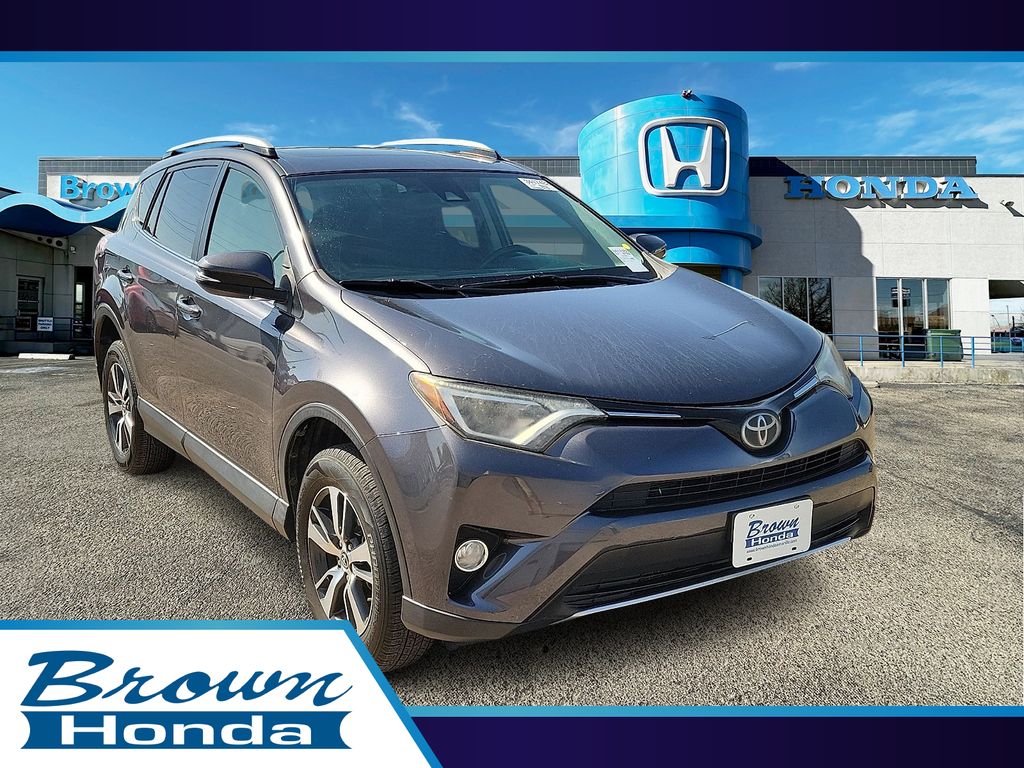 2018 Toyota RAV4 XLE - 0