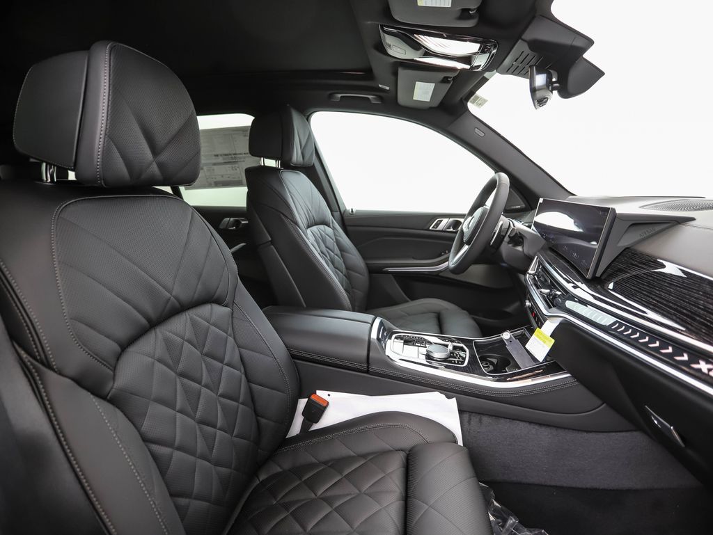 Thumbnail: 2026 BMW X5 - 31