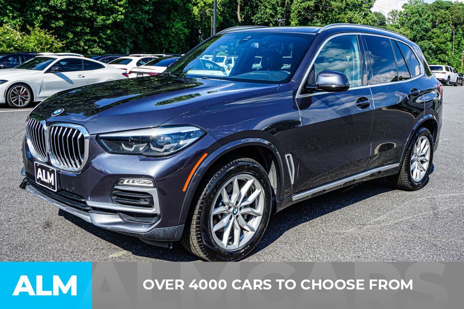 Used 2019 Gray BMW xDrive40i image 3