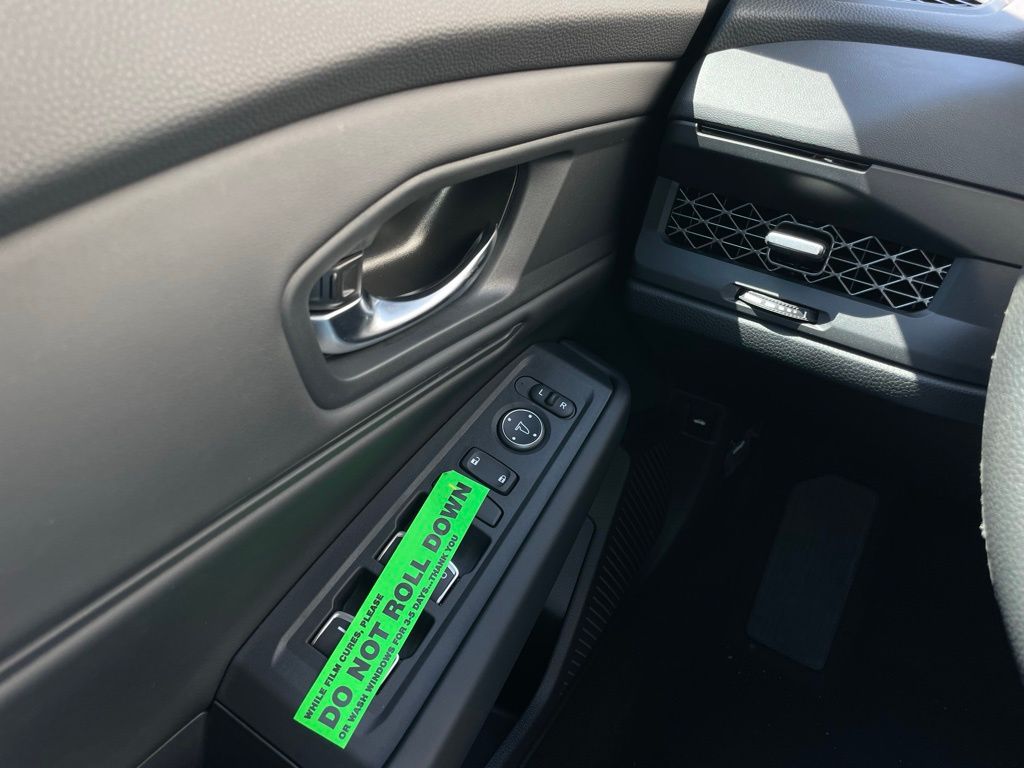 2025 Honda Accord SE 22