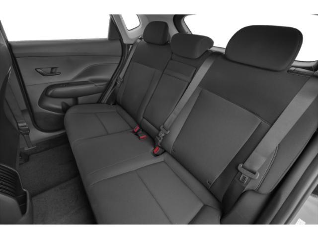 2025 Hyundai Kona SE 13
