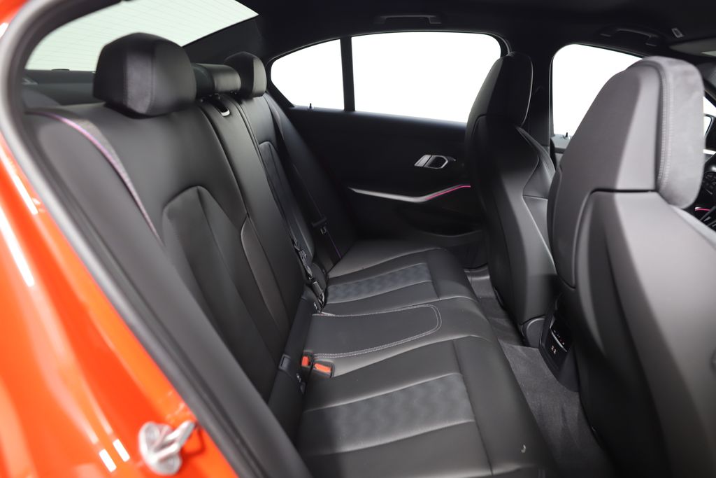 Thumbnail: 2025 BMW M3 - 27