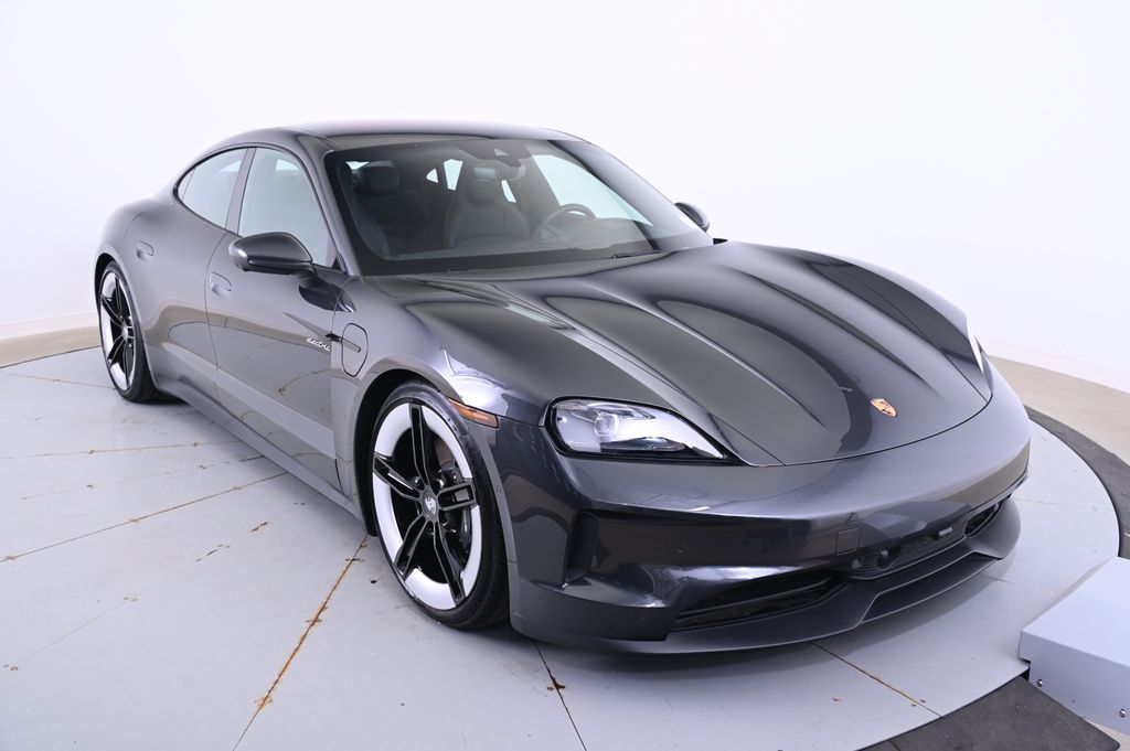 Thumbnail: 2025 Porsche Taycan - 9