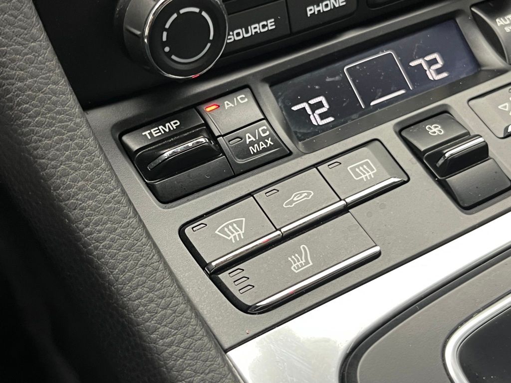 Thumbnail: 2023 Porsche 718 Cayman - 22