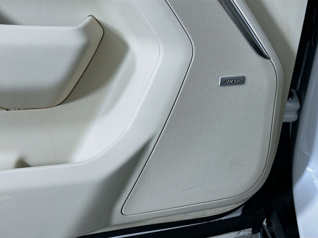 Thumbnail: 2021 GMC Yukon XL - 19