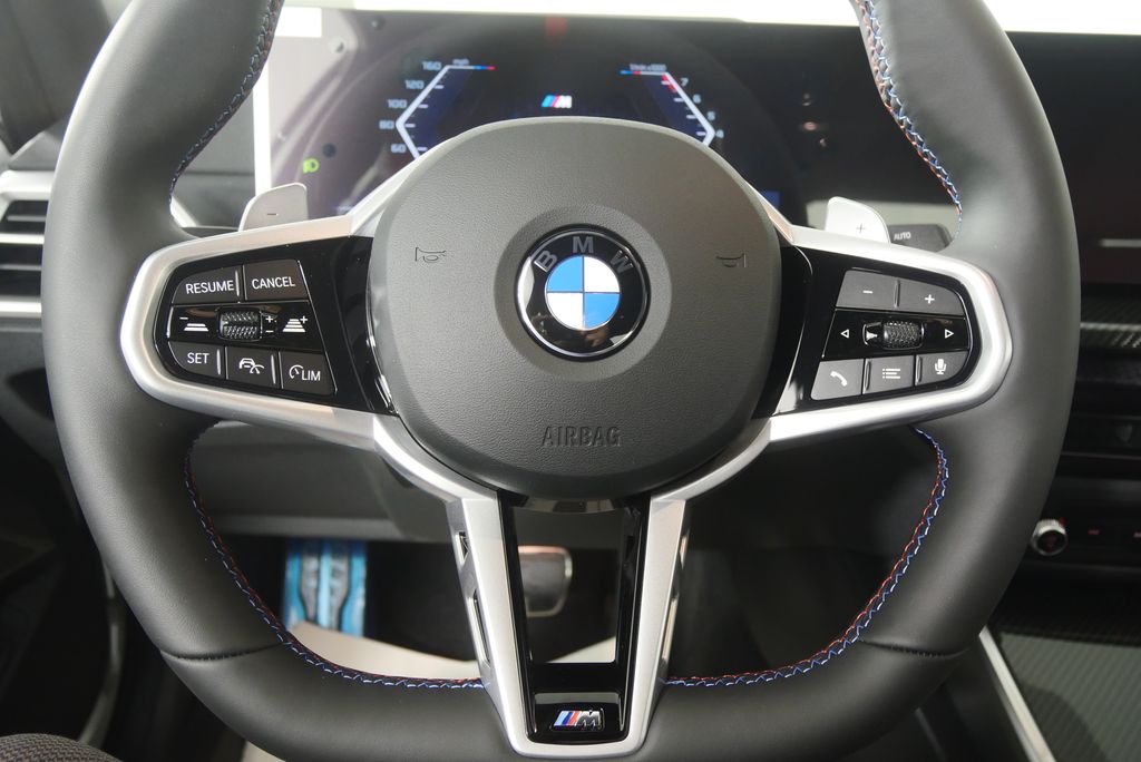 Thumbnail: 2026 BMW 3 Series - 19