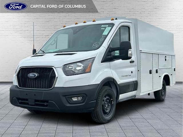 2024 Ford Transit Cutaway Base's photo