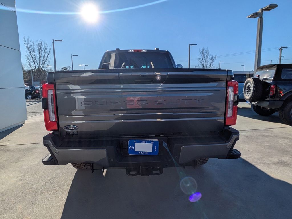 2026 Ford F-350 Super Duty Platinum