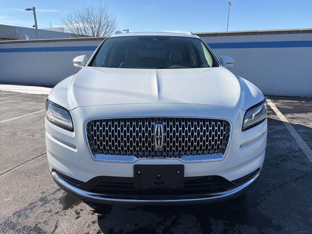 Thumbnail: 2023 Lincoln Nautilus - 8