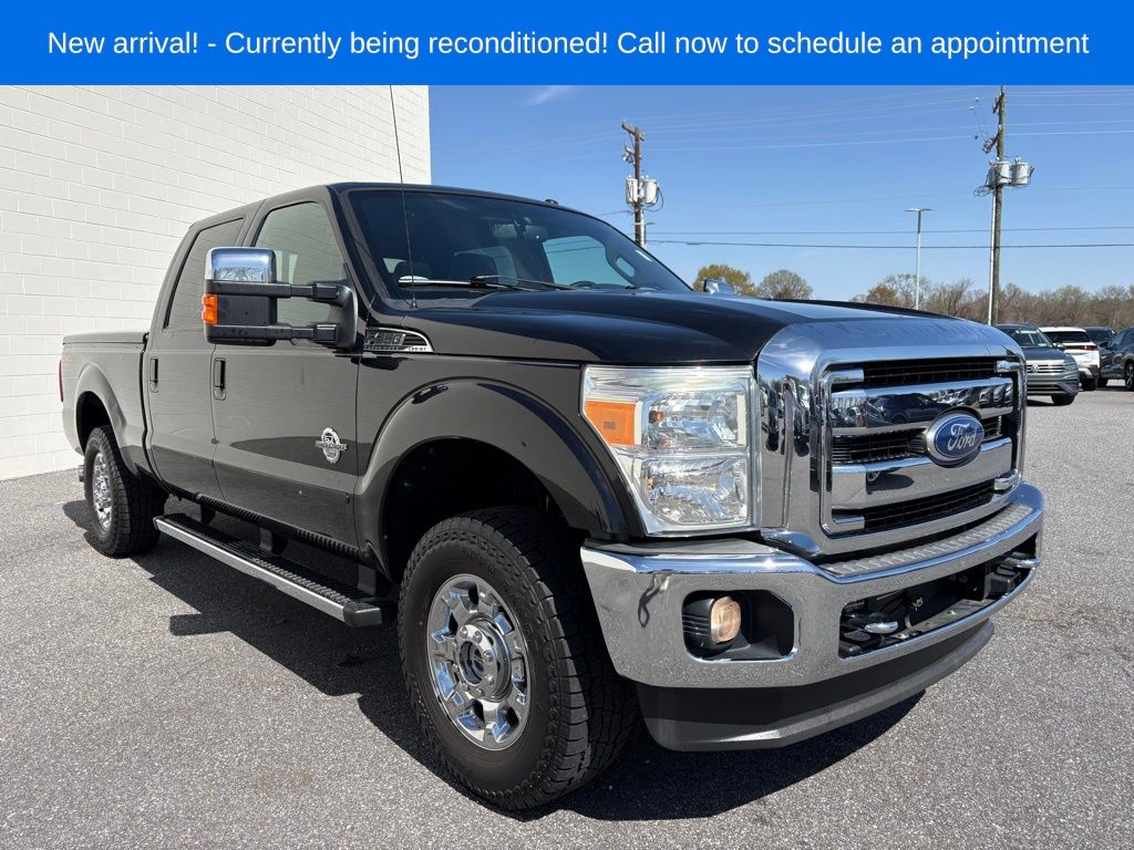 2011 Ford F-250 Super Duty Lariat Crew Cab 4WD
