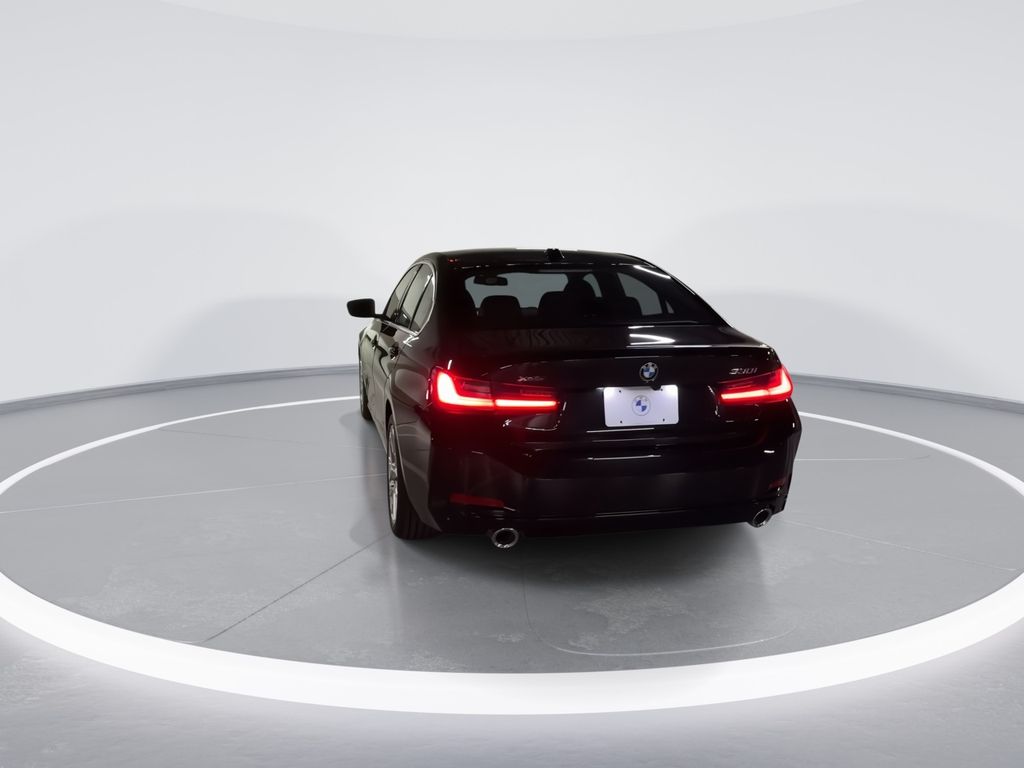 Thumbnail: 2025 BMW 3 Series - 6