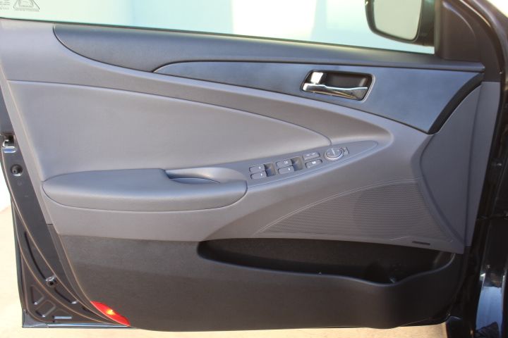 Used Car 2013 Hyundai Sonata  Se For Sale Under $10,000 In Georgetown, Texas