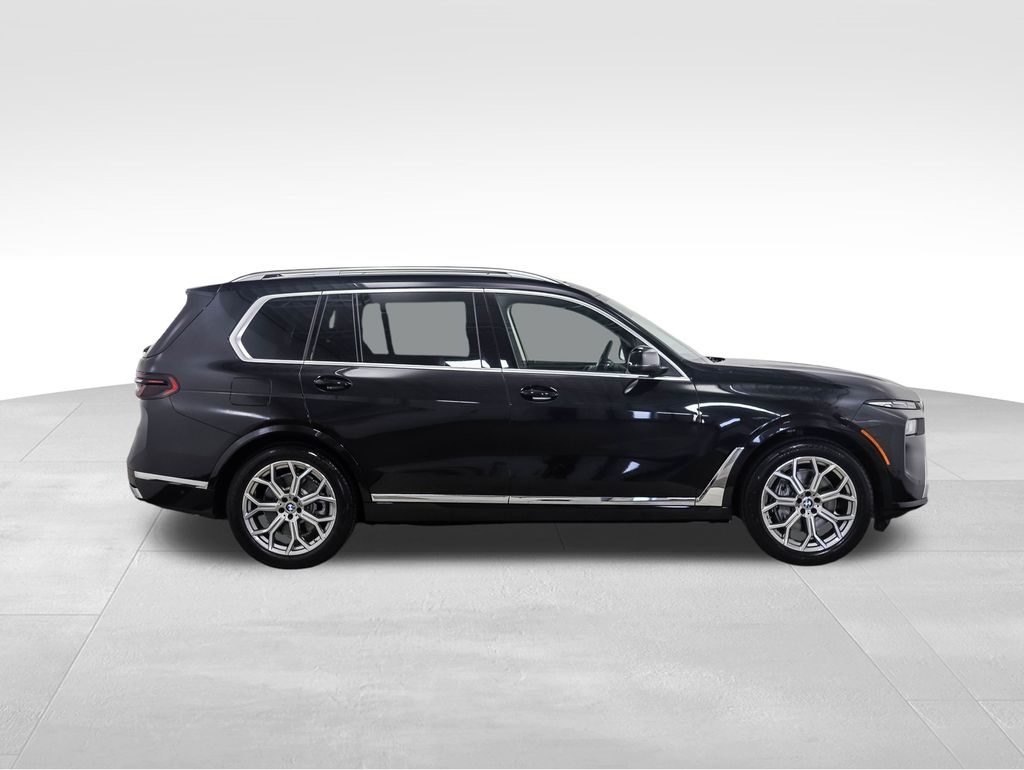 2025 BMW X7 xDrive40i 6