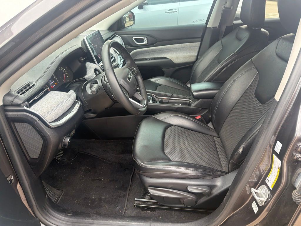 car-gallery-5