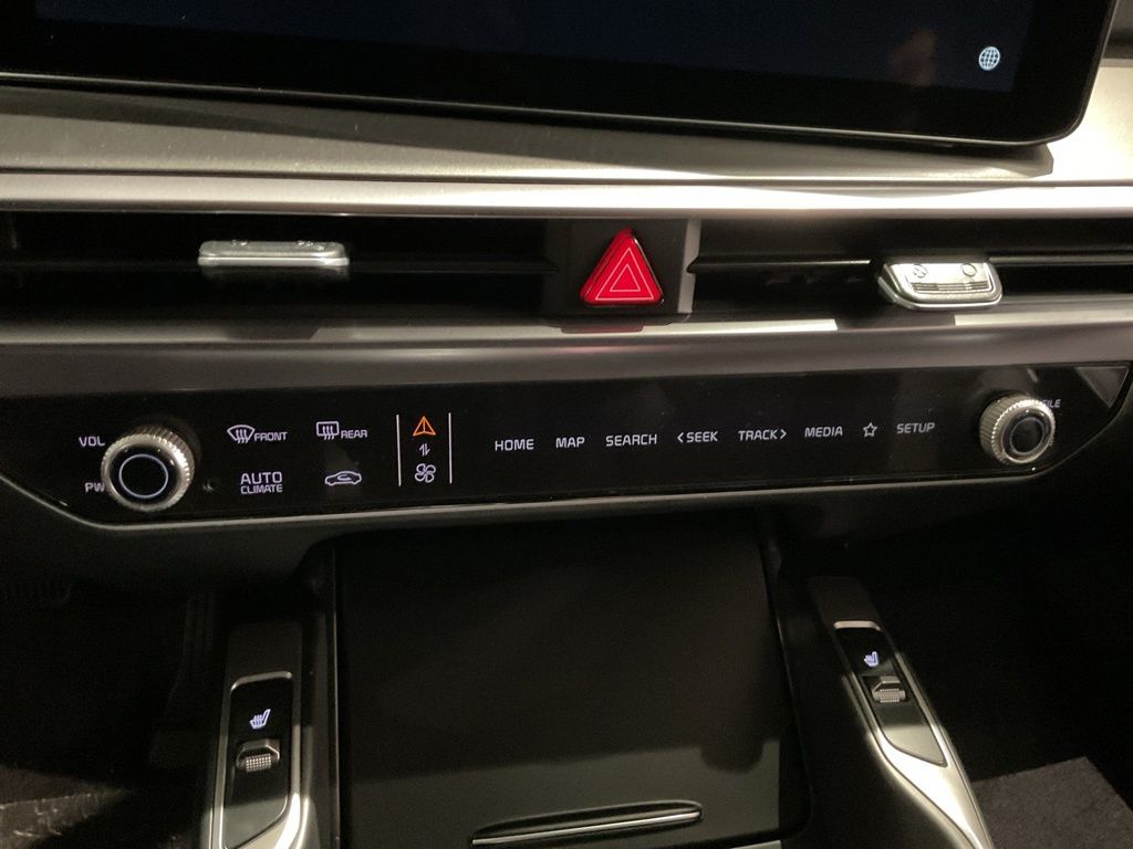 New 2026 Gray Kia EX image 15