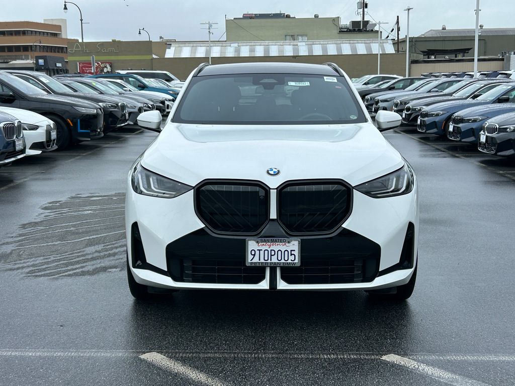 Thumbnail: 2025 BMW X3 - 8