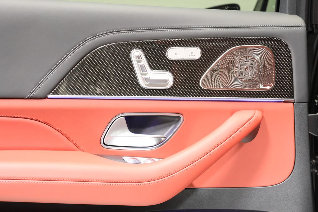Thumbnail: 2026 Mercedes-Benz GLS - 23