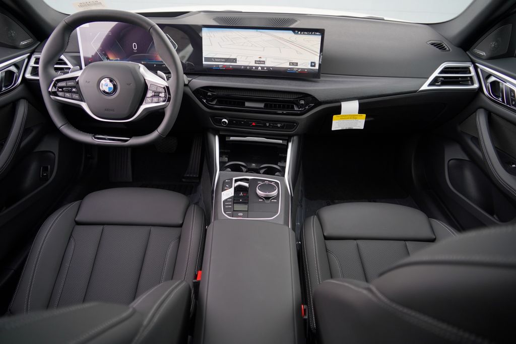 Thumbnail: 2027 BMW 4 Series - 20