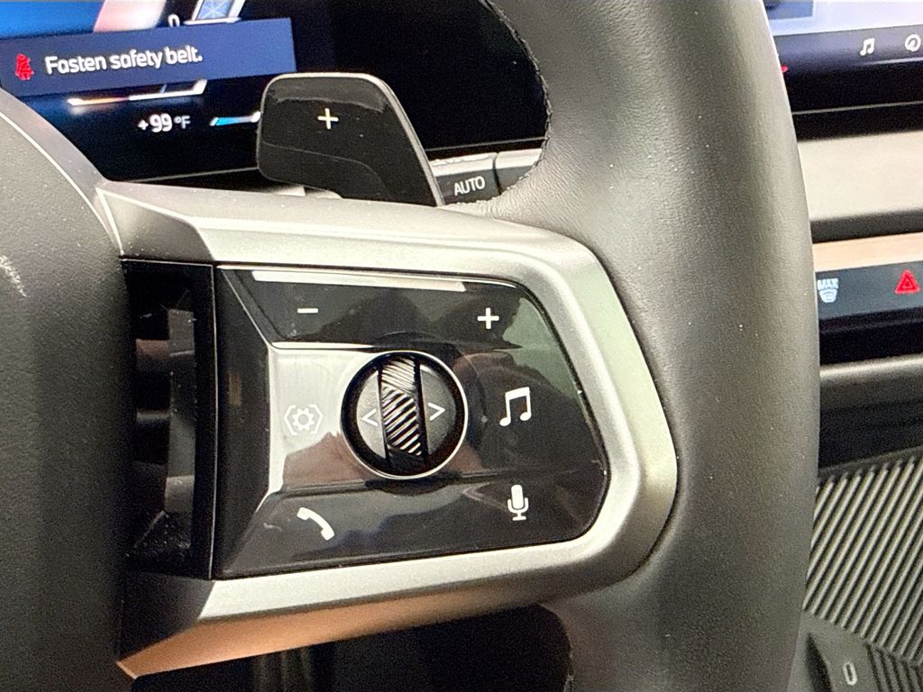Thumbnail: 2026 BMW X3 - 12