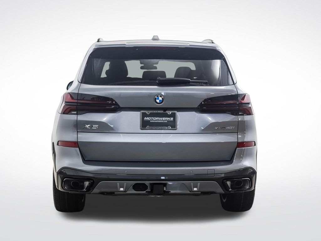 Thumbnail: 2026 BMW X5 - 4