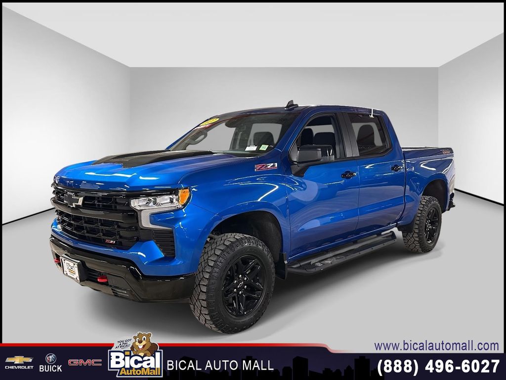 2022 Chevrolet Silverado 1500 LT Trail Boss Crew Cab 4WD
