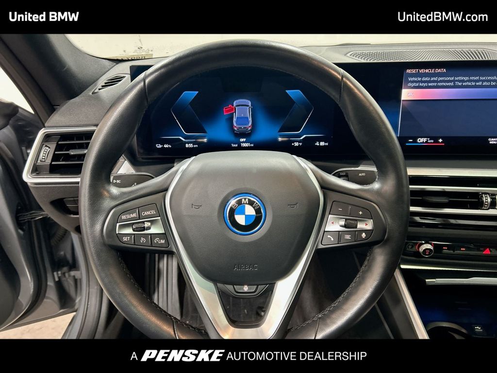 2023 BMW i4 eDrive35 14