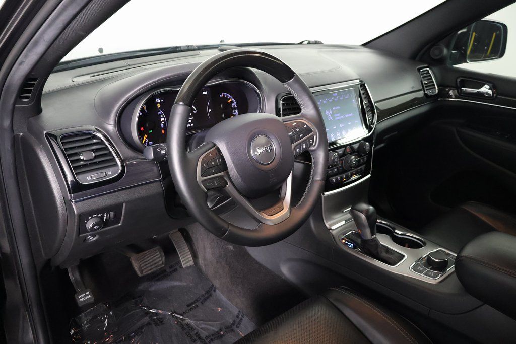 Thumbnail: 2019 Jeep Grand Cherokee - 7